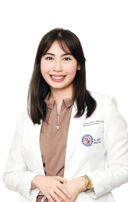 Dr. Kat Dela Cruz